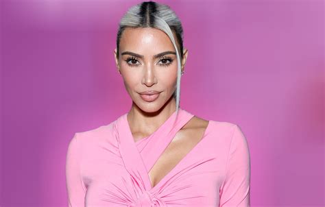 kim kardashian net worth 2024.